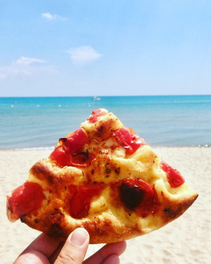 Villa Sara Di Puglia กาสเตลลาเนตา ภายนอก รูปภาพ
